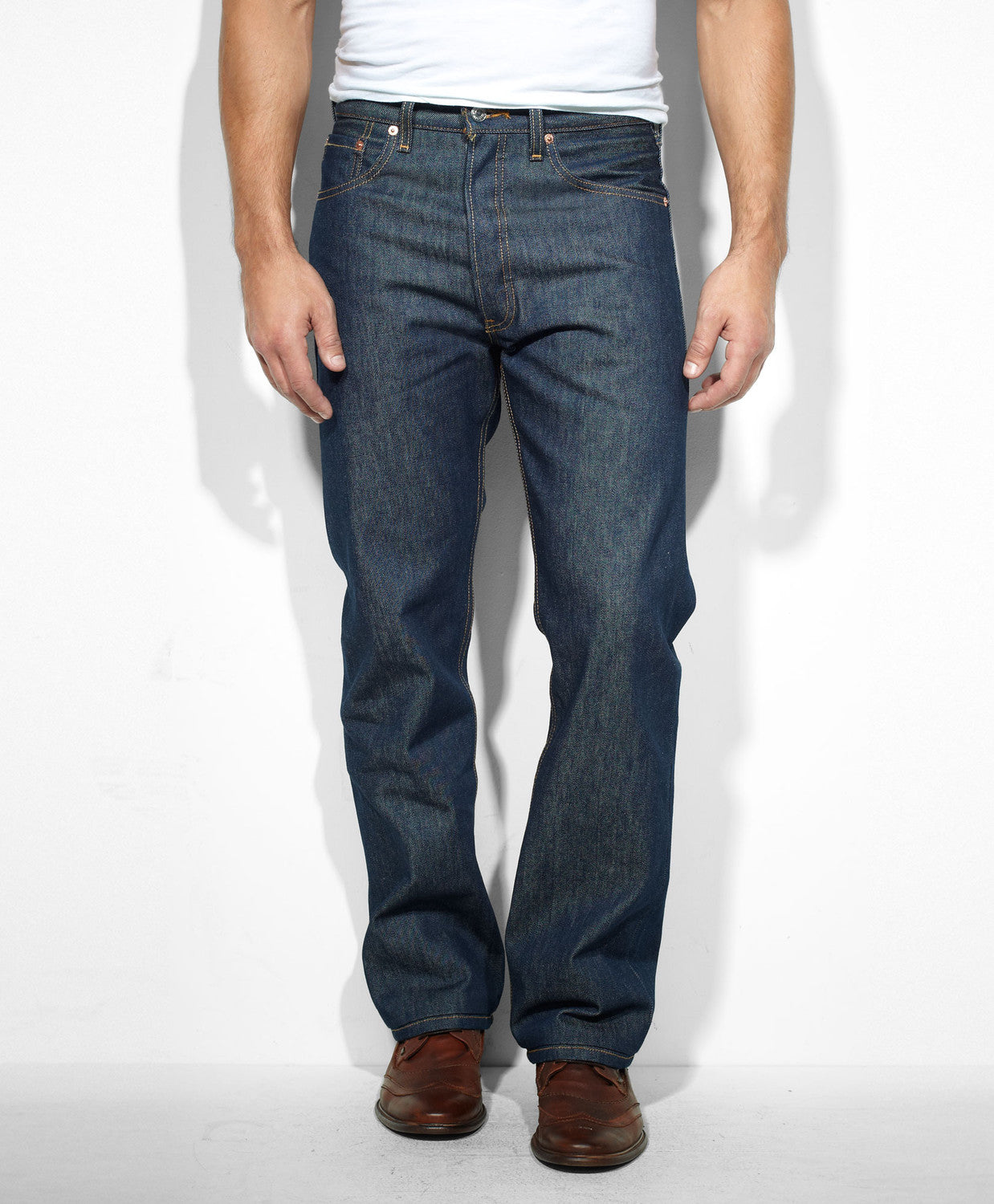 mangel Til fods stemning Levi's® Men's 501® Original Shrink-To-Fit™ Denim Jeans - Rigid Indigo –  Solano's Boot & Western Wear