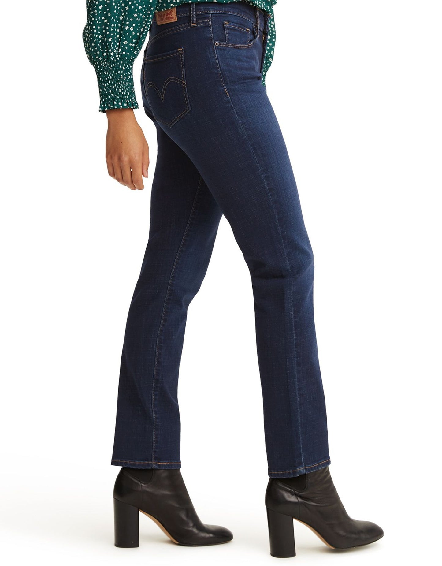 Levi's® Women's Cobalt Haze Relaxed Fit Straight Leg Denim Jeans