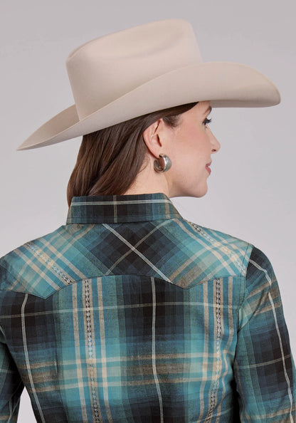 Cruel Girl® Women's Aztec Dobby Performance Plaid Long Sleeve Shirt