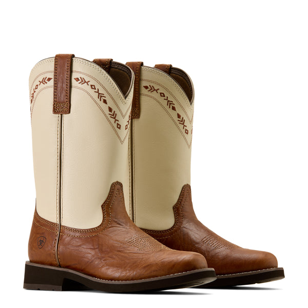 Ariat® Women's Kearney Distressed Brown Round Toe Cowboy Boots