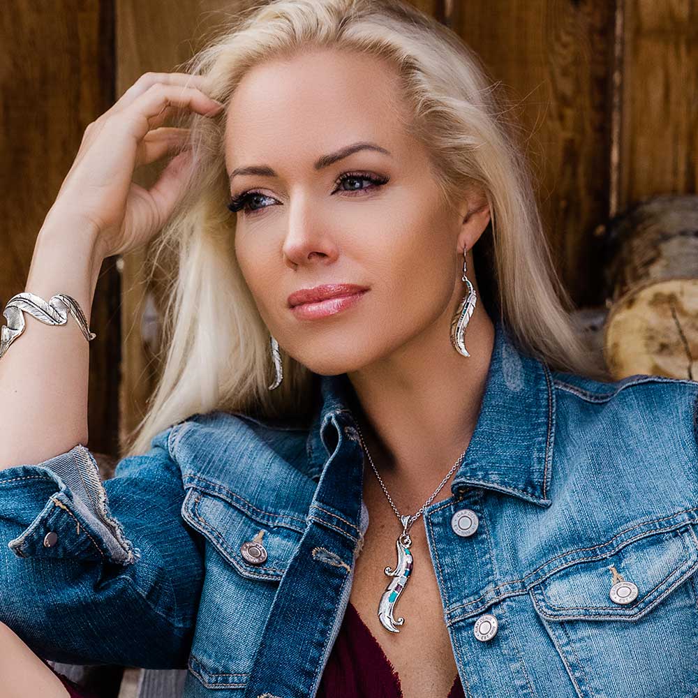 Montana Silversmiths® Women's Breaking Trail Feather Earrings